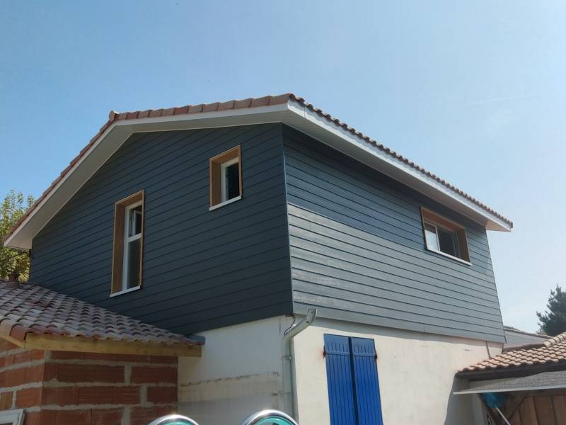 devis surélévation de ma maison avec revêtement bardage bois Nord Bassin  